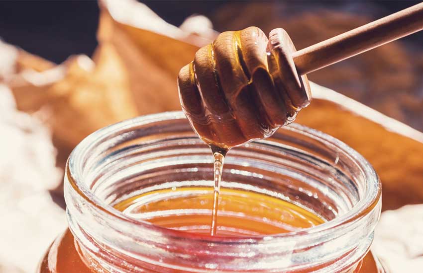 تاثیر ویتامین‌ C در جیره غذایی زنبور عسل